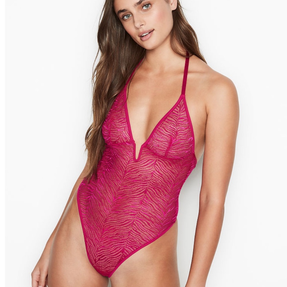 NWT Victoria’s Secret zebra lace teddy
